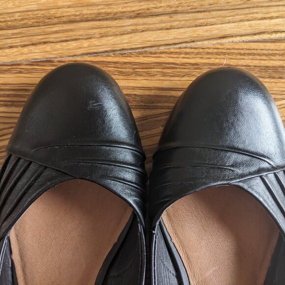 [EUC] ALDO leather wedges - Picture 2 of 5